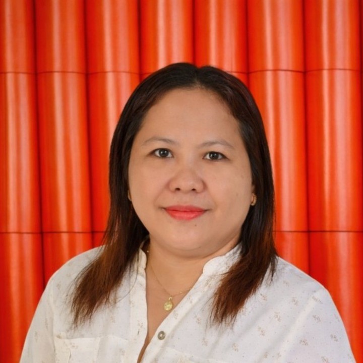 Mary Empeynado, Sales Development Representative at Customized Poly Mailers